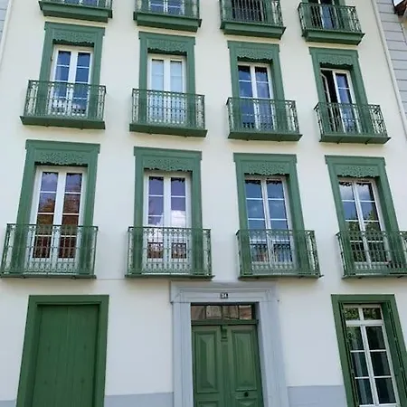 Ax Les Thermes דירה